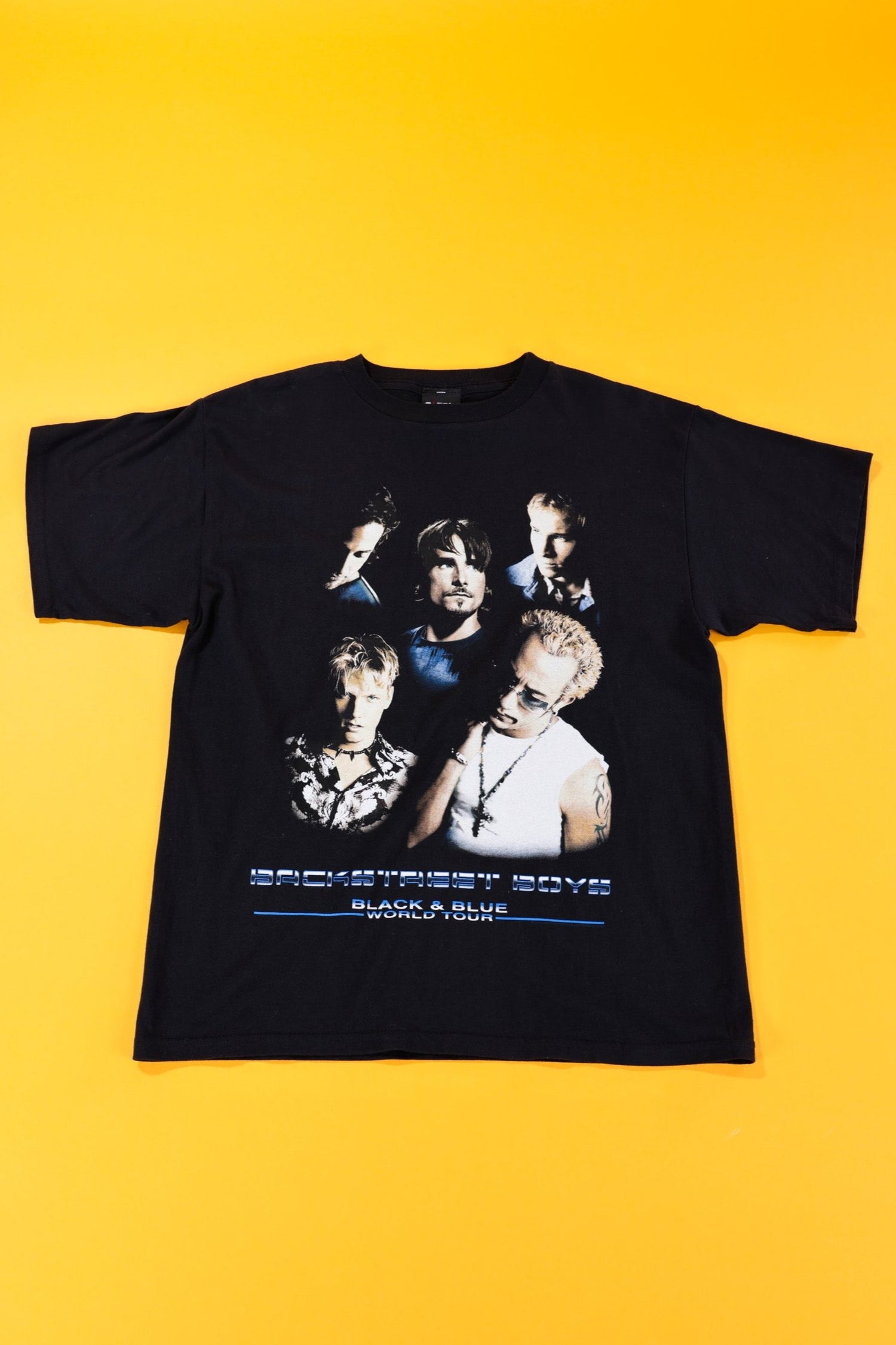 Unisex T-shirt Backstreet Boys Throwback Oval Tee, regular fit Unisex T-shirt Backstreet Boys Throwback Oval Tee, regular fit