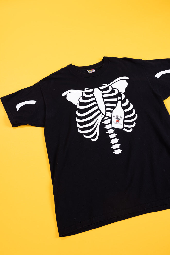 Vintage 1999 Malibu Rum Skeleton T-shirt