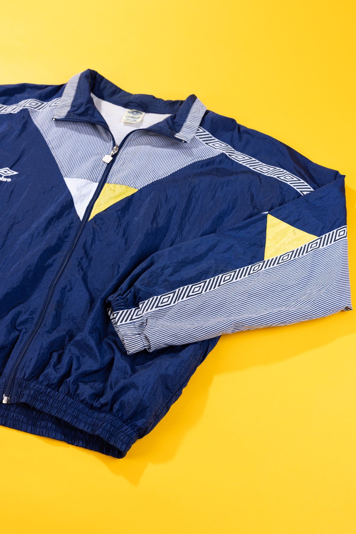 Vintage 90s Umbro Windbreaker