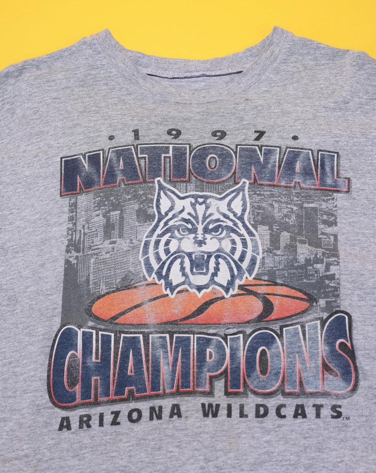 Vintage 1997 Arizona Wildcats NCAA National Champions T-shirt
