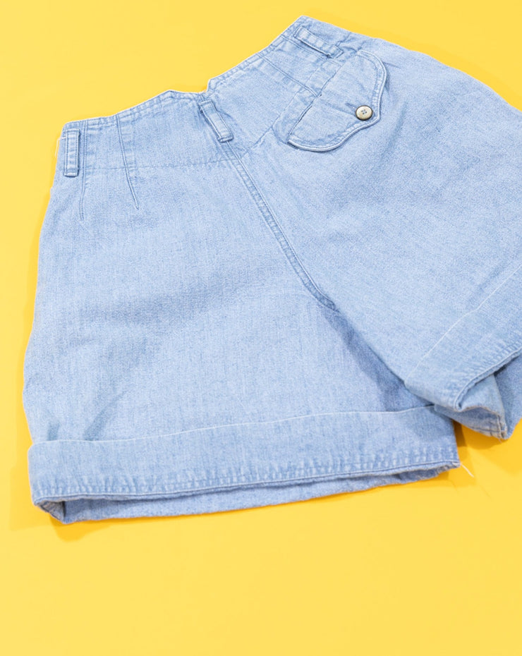 Vintage 90s Liz Wear Pleated Denim Shorts
