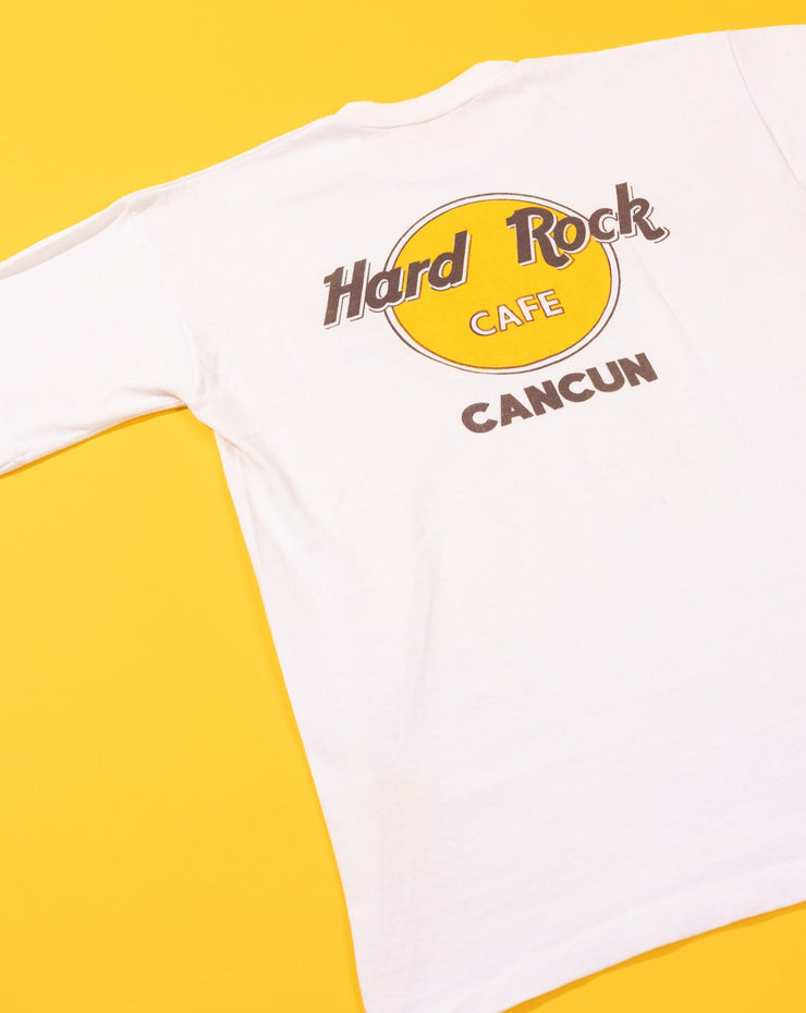 Vintage 90s Hard Rock Cafe Cancun Mexico T-shirt
