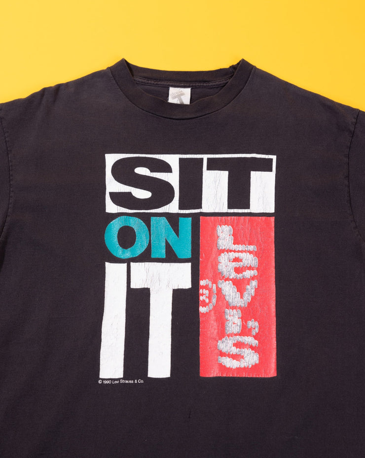Vintage 1990 Levis 'Sit on it' T-shirt (Black) – Retro Candy World