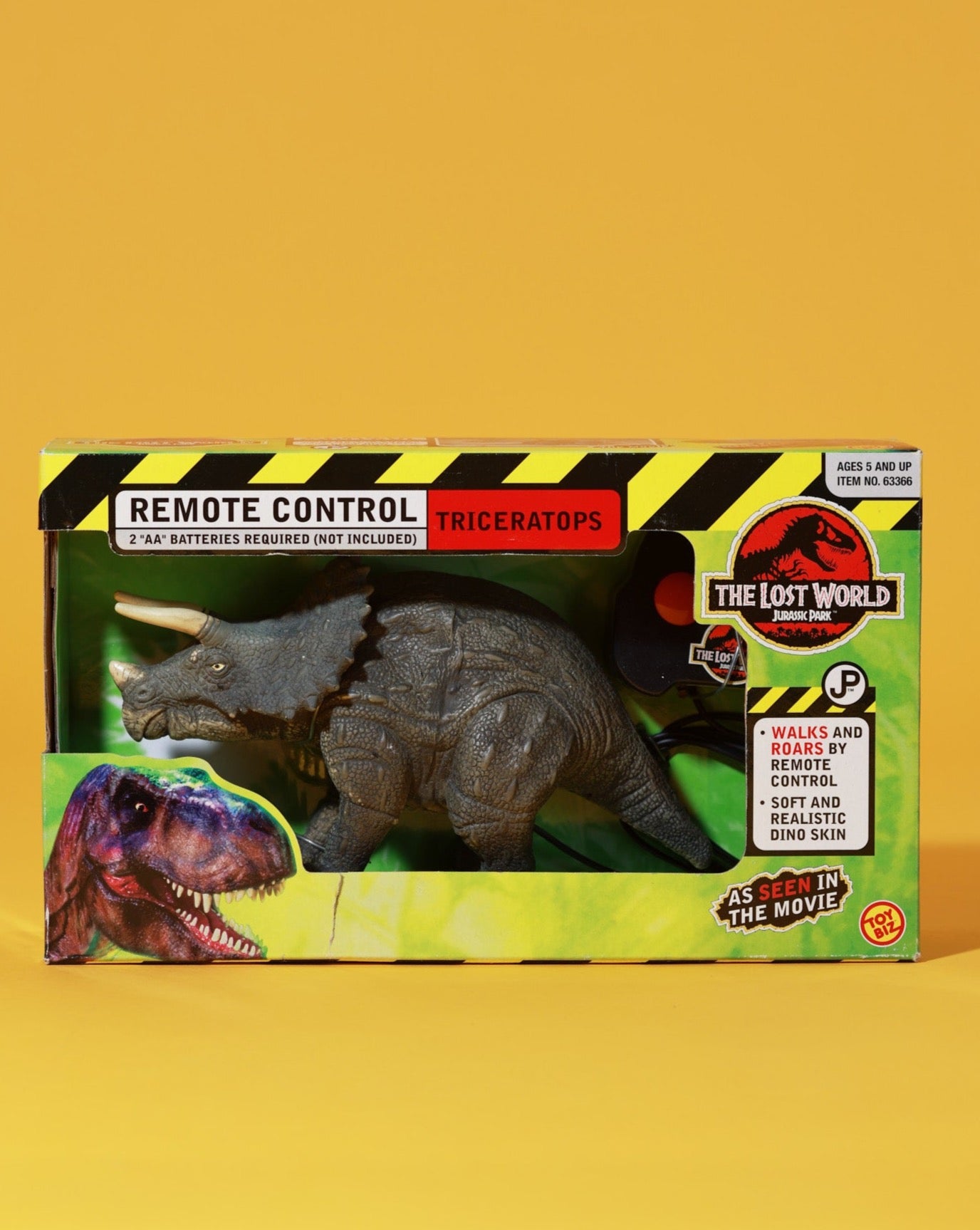 Toy Biz Jurassic Park The Lost World Remote Control Triceratops 1997 t3124